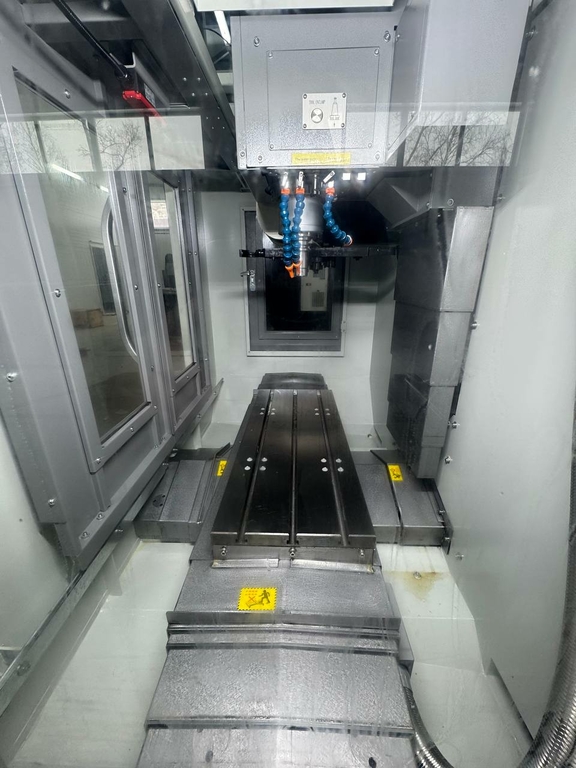 Фрезерный обрабатывающий центр NINGBO BLIN MACHINERY BL-V4 PLUS