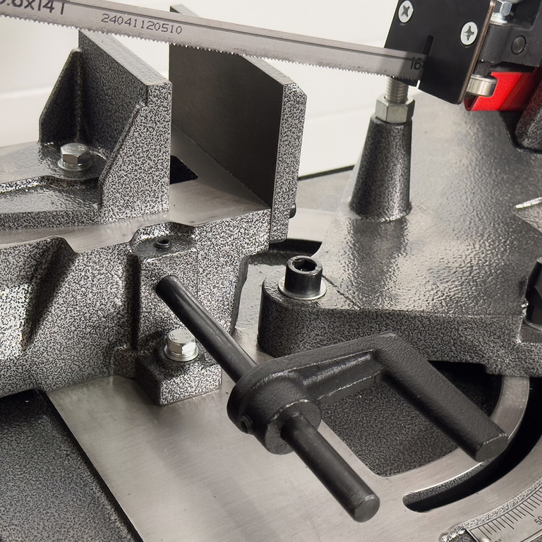 Ленточная пила по металлу AURA LM-128SHDV/220 (40128110)