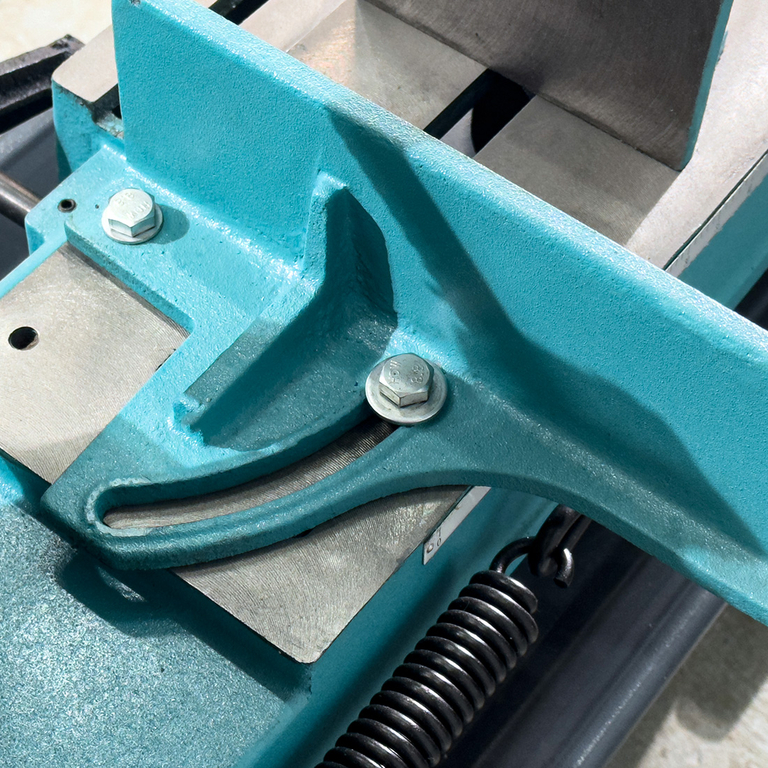 Ленточнопильный станок AURA LM-180B/380 (40180300)