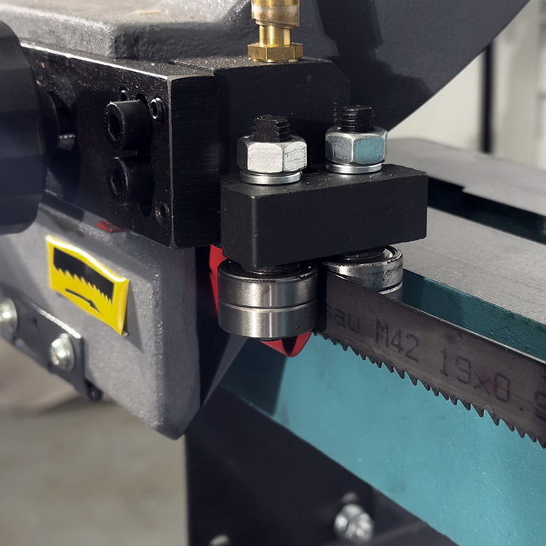 Ленточнопильный станок AURA LM-200U (40200300)