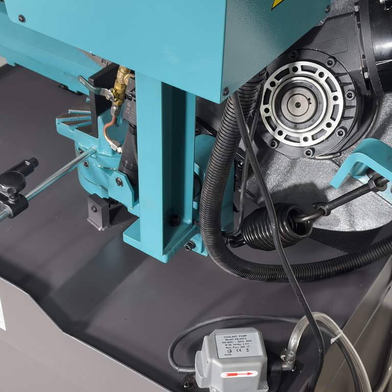 Ленточнопильный станок AURA LM-220G/380 (40220300)