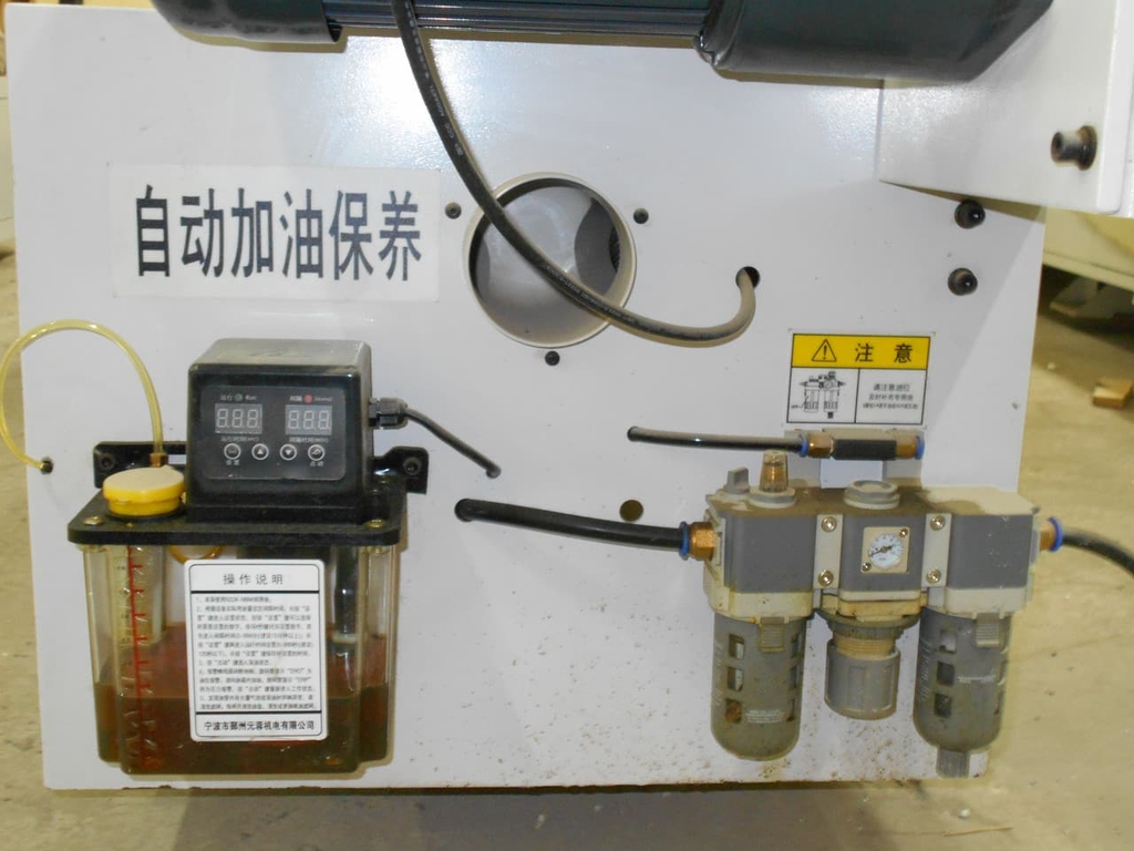 Автоматический кромкооблицовочный станок LTT-220PA