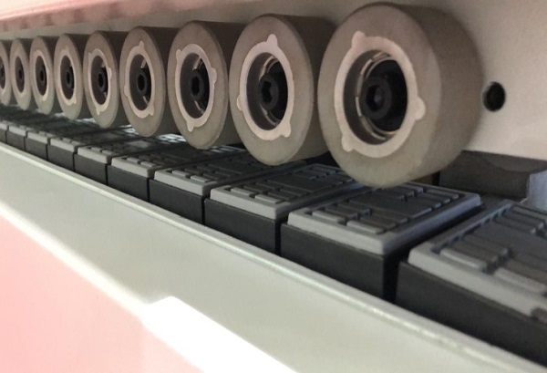 Кромкооблицовочный станок Woodtec Compact mini 300-2