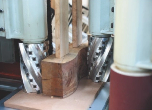 Продольно-фрезерный станок с ЧПУ JUNRAN JR-4TS