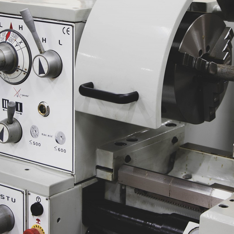 Универсальный токарный станок Proma SPF-1000PS с УЦИ