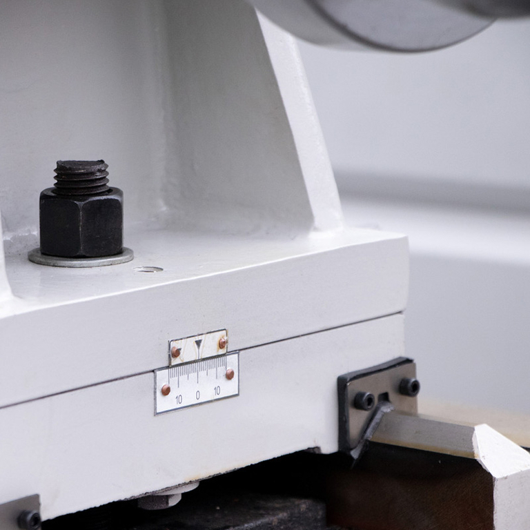 Универсальный токарный станок Proma SPF-1000PHS с УЦИ (45300000)