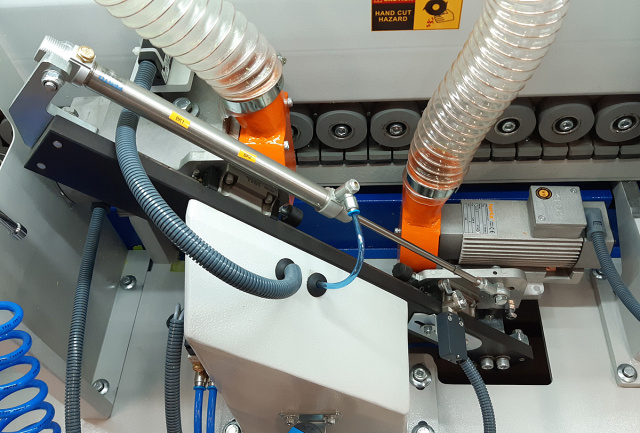 Автоматический кромкооблицовочный станок Alba Advantage 7 Ultra