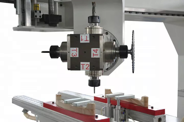 Пятиосевой обрабатывающий центр QUADRO TEOS TEOS