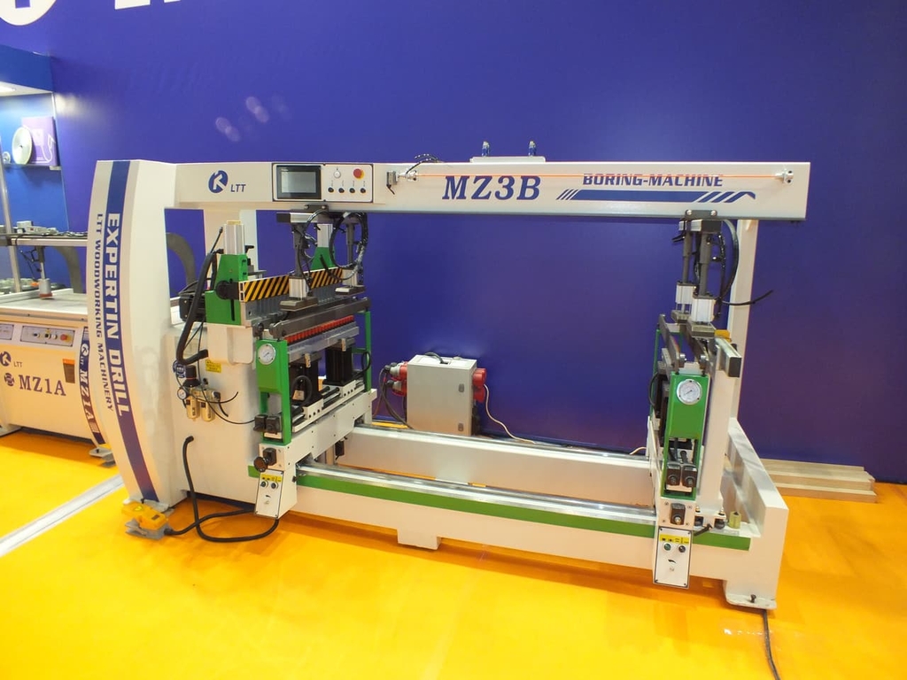 Автоматический сверлильно-присадочный станок LTT MZ3B