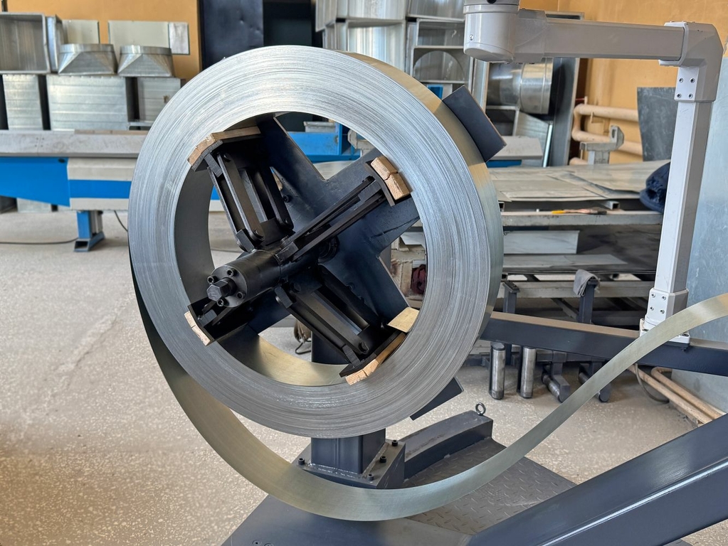 Спирально навивной станок SBTF-1500