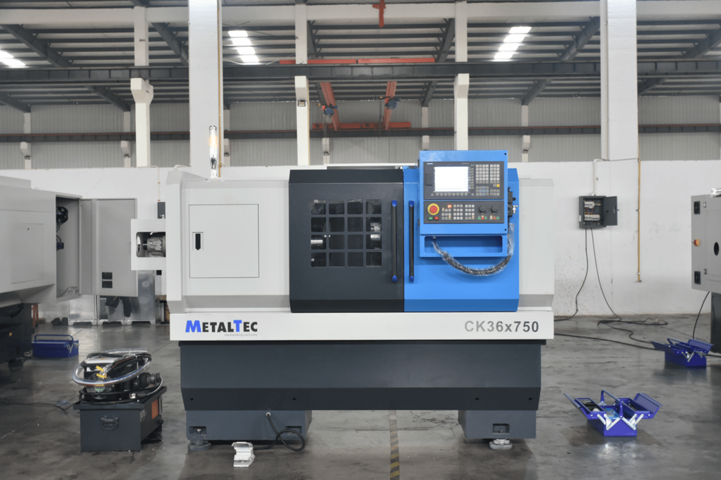 Токарный станок ЧПУ с горизонтальной станиной MetalTec CK 36x750 PRO