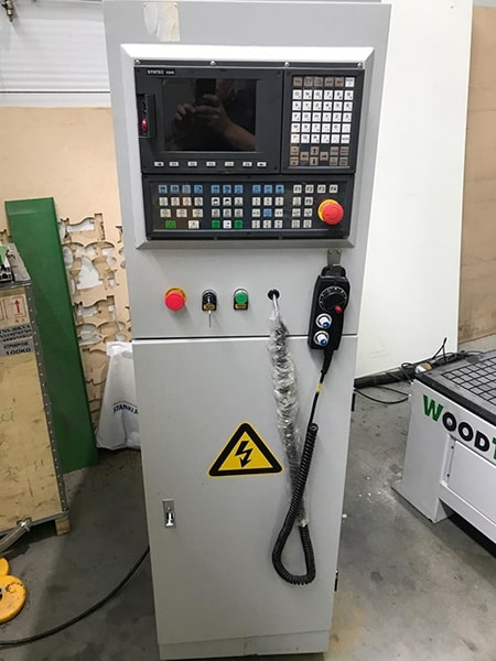 Фрезерно-гравировальный станок с чпу WoodTec VA 2030 4-axis Б/У