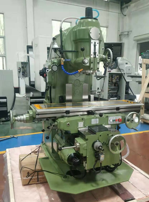 Вертикально-фрезерный станок Weida X5040 (УЦИ + пневмозажим, аналог 6Р13, 6Т13)