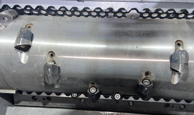 Измельчитель шредерного типа EcoWood S-700