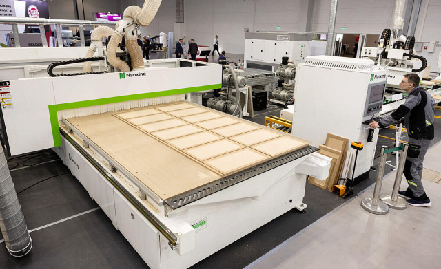 Обрабатывающий центр с ЧПУ Nanxing NCG3021