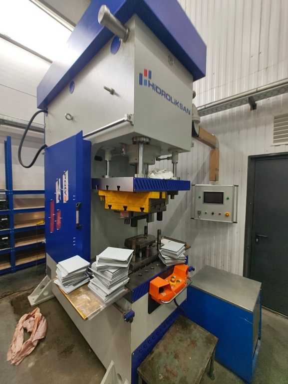 Гидравлический штамповочный пресс HIDROLIKSAN серии CFDD