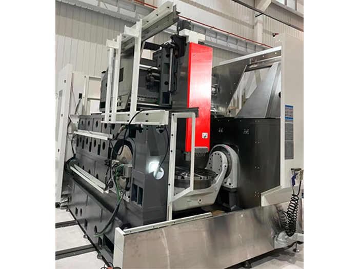 5-осевой фрезерный обрабатывающий центр VMC600