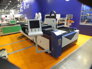 Лазерно-гравировальный оптоволоконный станок с ЧПУ LТТ Z2513GW