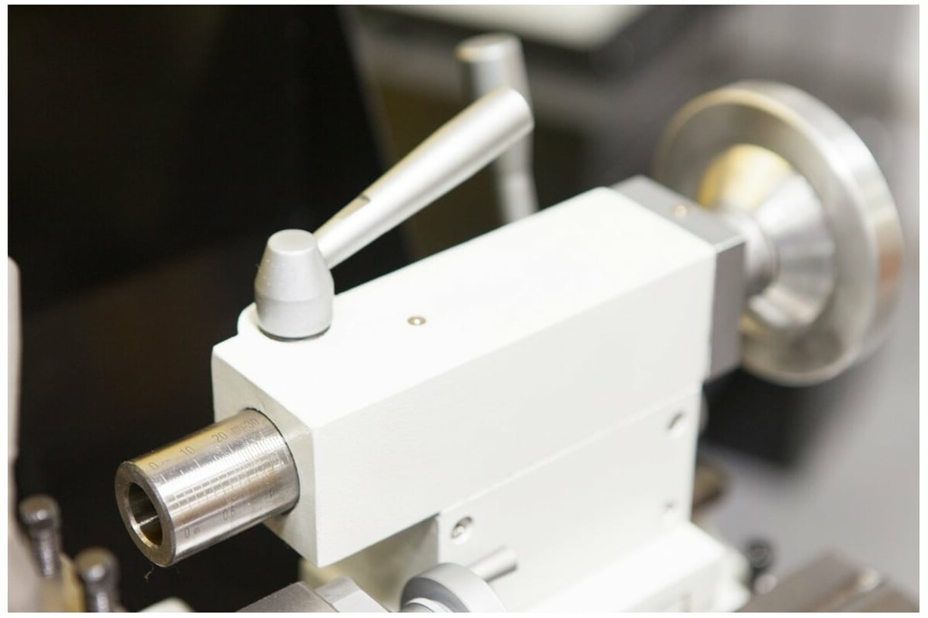 Станок настольный токарный Stalex D250x550C Vario