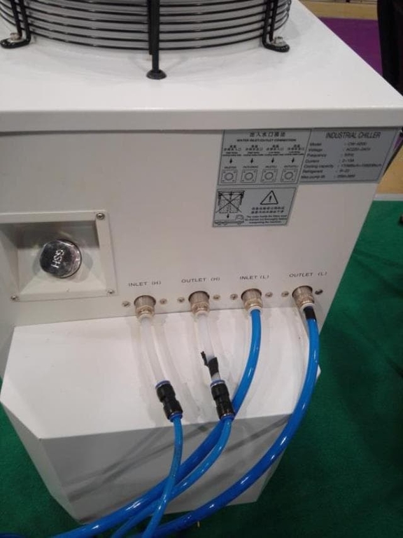 Оптоволоконный лазерный станок для раскроя металла с чпу Ltt HN3015F