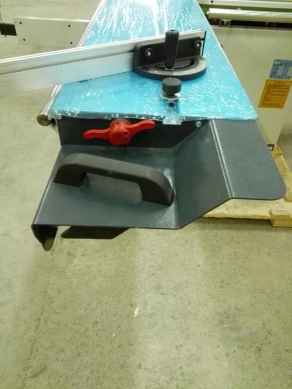 Форматно-раскроечный станок LTT F45