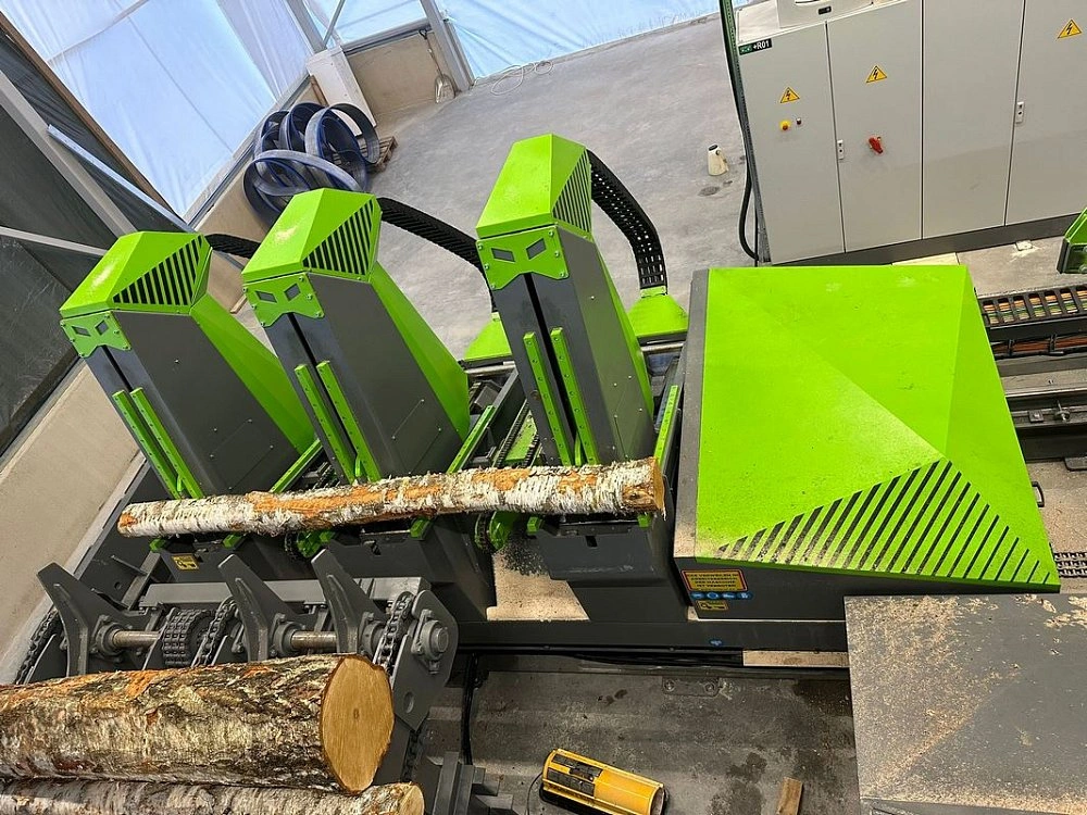 Вертикальный ленточнопильный брусующий станок MEBOR VTZ-1400 PLUS