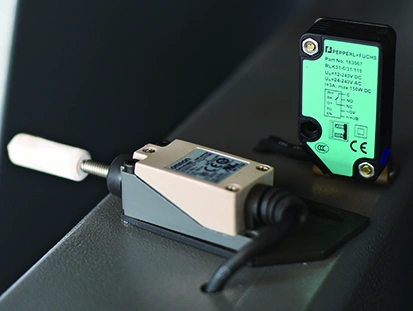 Калибровально-шлифовальный станок Finetech SR-RP 700