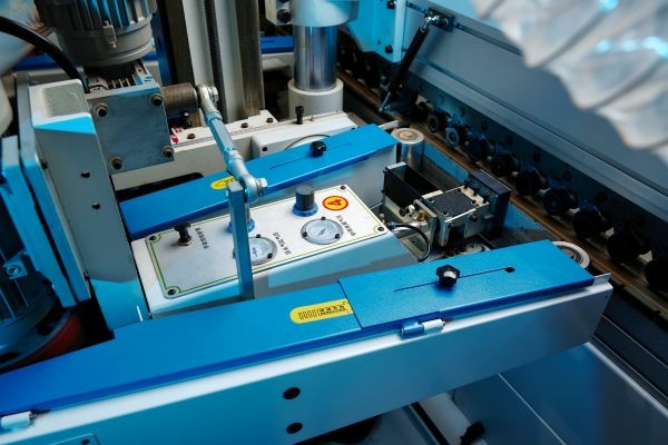 Автоматический кромко-шлифовальный станок KDT S-S2W2