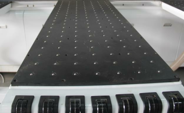 Форматно-раскроечный центр с ЧПУ BJD D-330