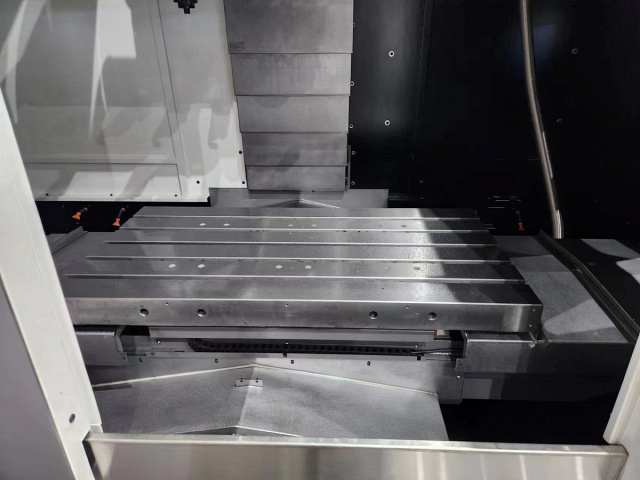 Фрезерный обрабатывающий центр IRONMAC IMV-12.60