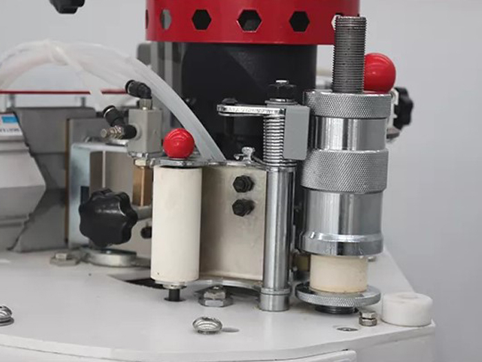 Кромкооблицовочный станок KN-620-3 для криволинейных деталей 2 в 1 (оклейка и фрезеровка), EVA и PUR