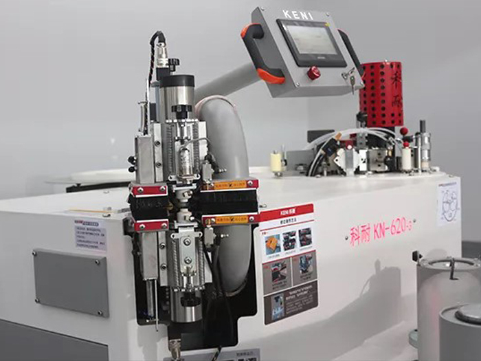 Кромкооблицовочный станок KN-620-3 для криволинейных деталей 2 в 1 (оклейка и фрезеровка), EVA и PUR