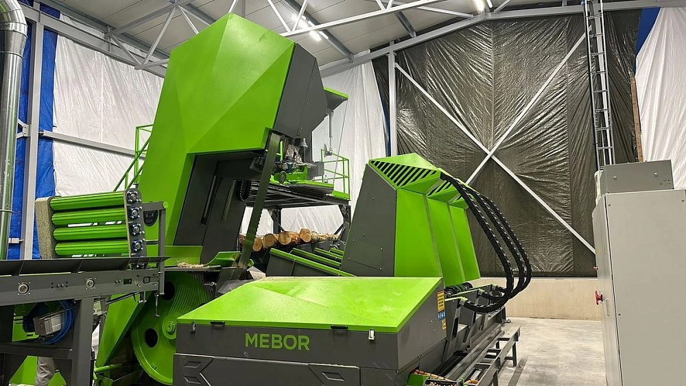 Вертикальный ленточнопильный брусующий станок MEBOR VTZ-1400 PLUS