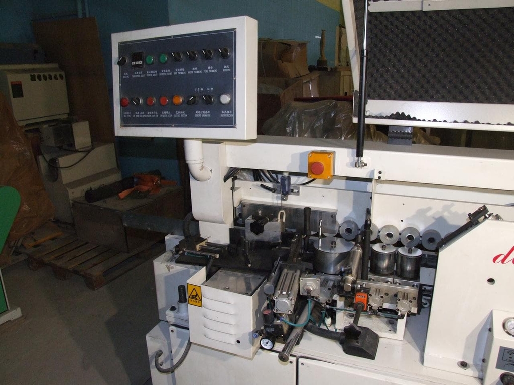 Кромкооблицовочный автоматический станок LTT MFB-R5C