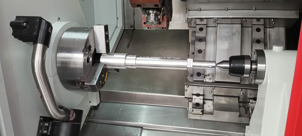 Токарный станок TC-650MY/1000 с наклонной станиной