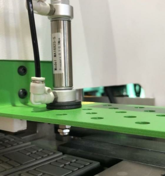 Кромкооблицовочный станок Woodtec Compact mini 300-2