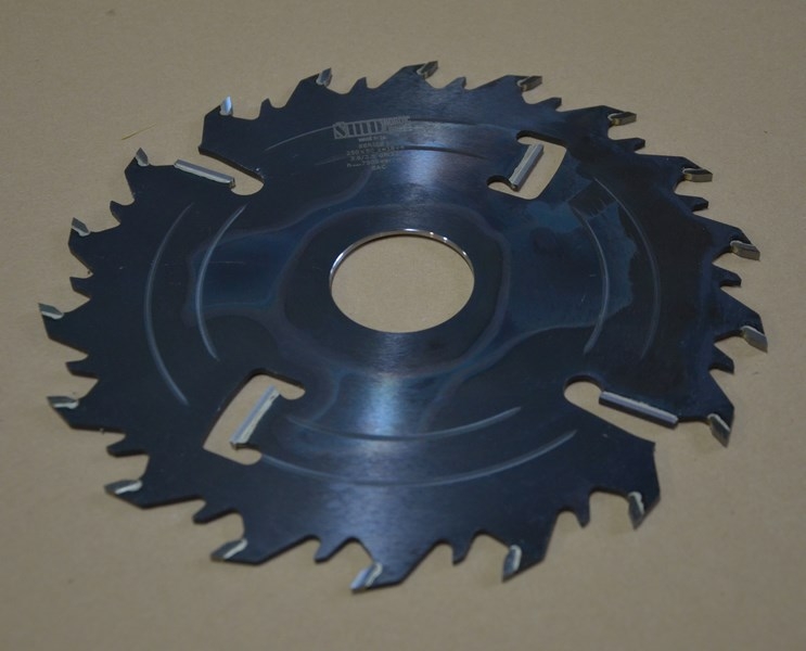 Пила дисковая 500 x 50 x 5,2/3,2 Z = 18 + 4 PI-130 SMD Series 1