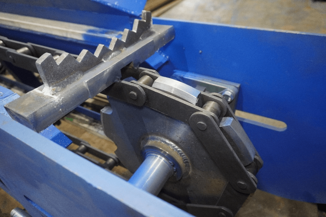 Линия раскряжевки бревен на базе торцовки EcoWood LCC-1100