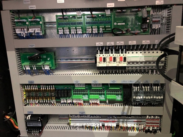 Токарно-фрезерный центр с наклонной станиной KTL65M/750