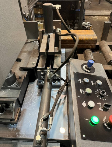 Полуавтоматический ленточнопильный станок IRONMAC CUT-350CSAF RUS