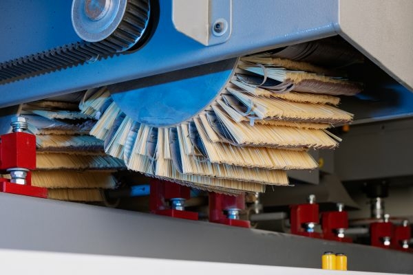 Автоматический рельефно-шлифовальный станок KDT PM7-1300/1000/650