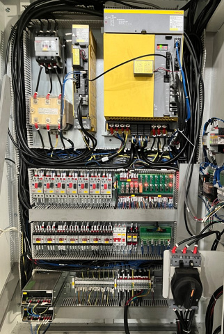 Фрезерный обрабатывающий центр KVL 1260