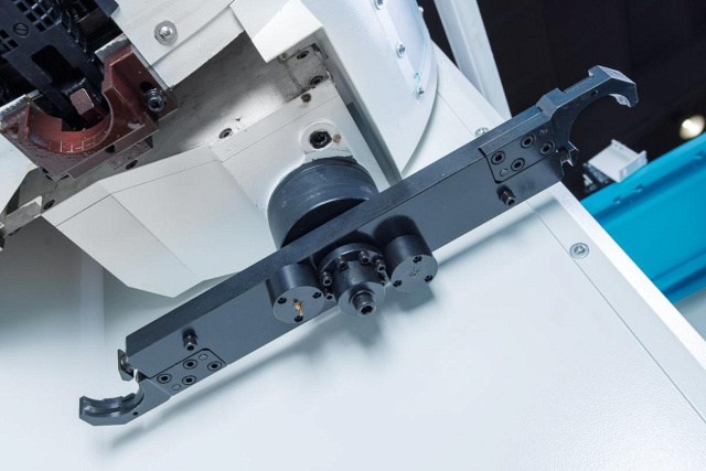 Фрезерный обрабатывающий центр DMTG VDLS-850 Fanuc