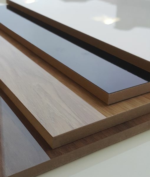 Линия вальцовой покраски RICHFRUITS с текстурированием поверхности пленкой по технологии Inert coating