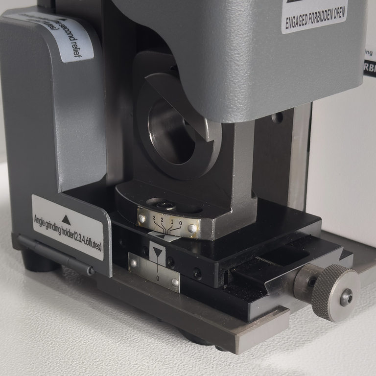 Cтанок для заточки фрез AURA ZM-X3 (73003000)