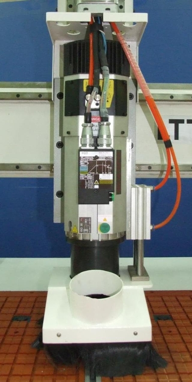 Фрезерный станок с чпу LTT-P1325В (SD)