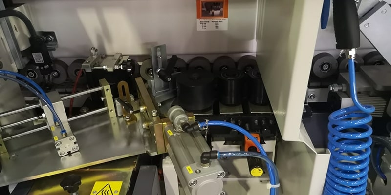 Станок для облицовывания кромок WoodTec EURO 4