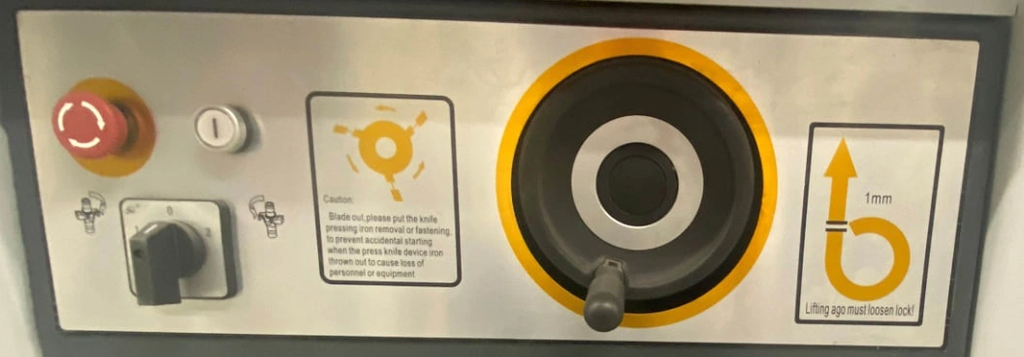 Фрезерный станок с шипорезной кареткой T 120K