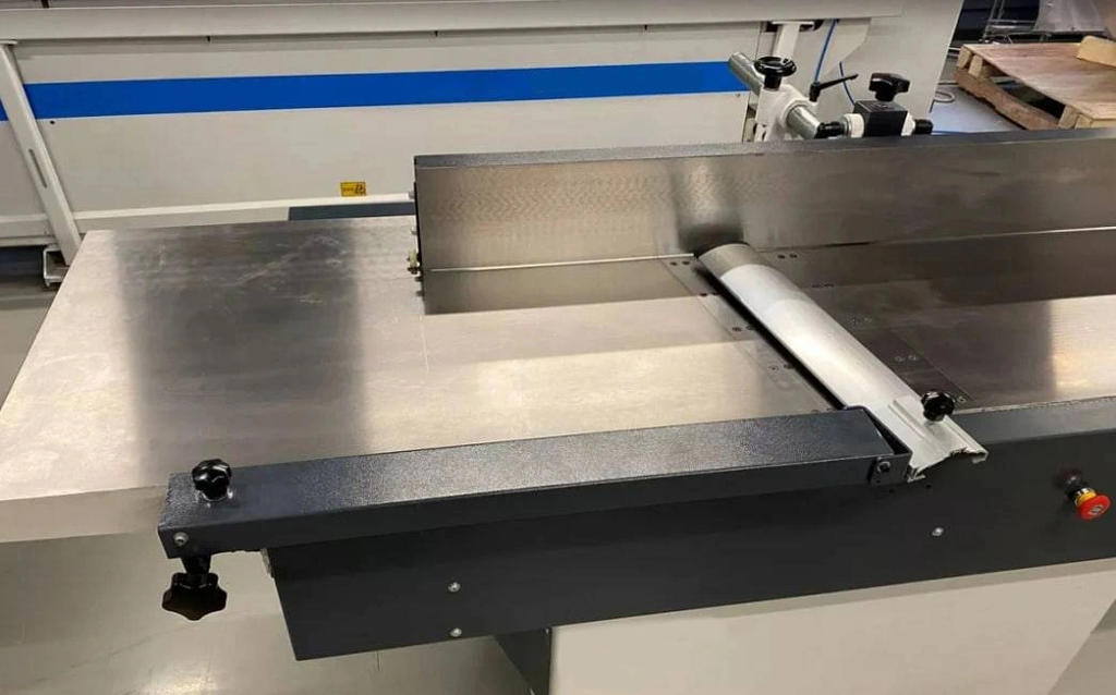 Фуговальные станки со спиральным валом SF 400W, SF 630W