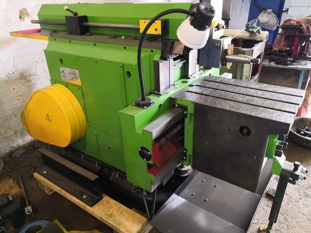 Поперечно-строгальный станок 7307ГТ